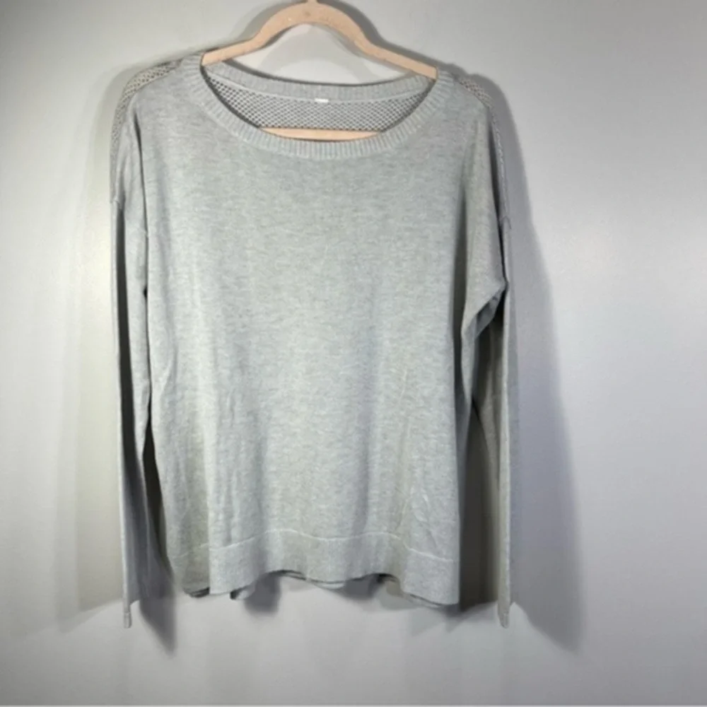 Lululemon Well Being Sweater Heathered Grey Size 12 Cashmere Blend Crew Neck